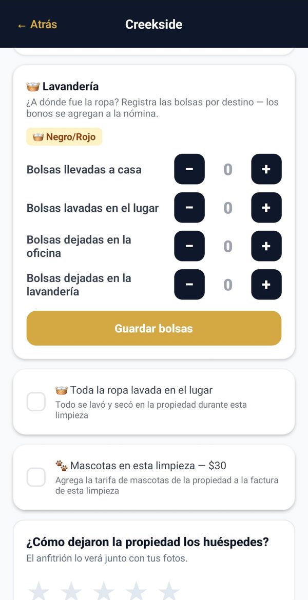 Rinsebase crew app close-out in Spanish — laundry bags logged by destination, pet fee toggle, and a guest-condition rating